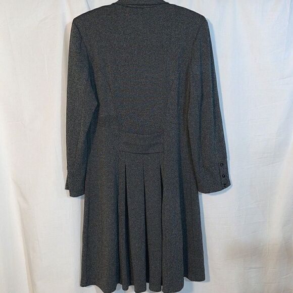 Beautiful dress jacket made in heaven - Picture 7 of 10